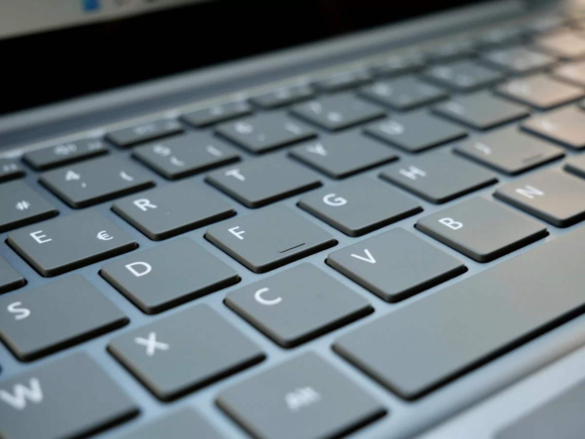 Microsoft Surface Laptop Go 2-15 © © Nathan Le Gohlisse pour Clubic