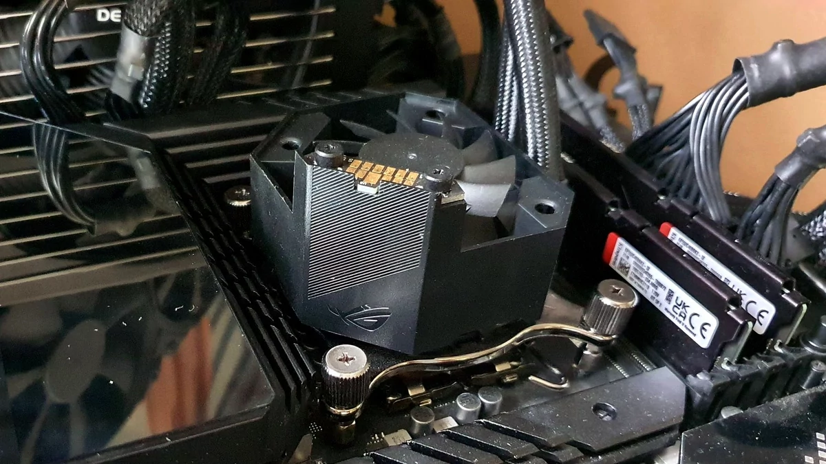 ASUS ROG Ryujin II 360 © Nerces