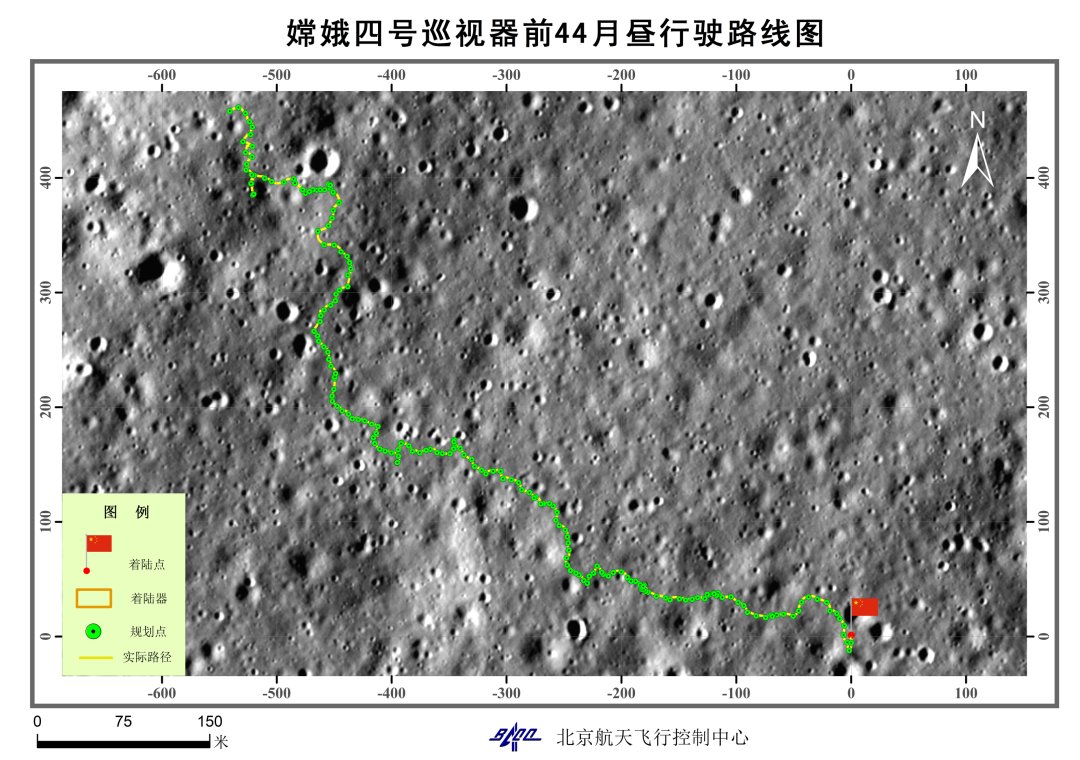 Le trajet lunaire du petit rover Yutu-2 depuis son site d&#039;atterrissage (drapeau rouge). Crédits CNSA/BACC/CLEP