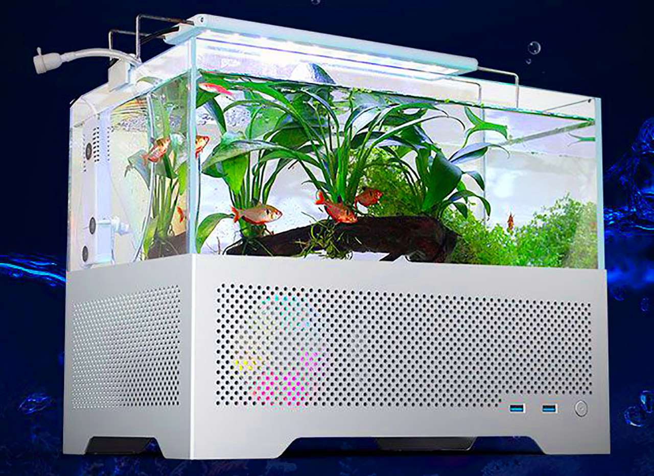 Ce boîtier de PC fait aussi aquarium pour vos petits poissons geeks