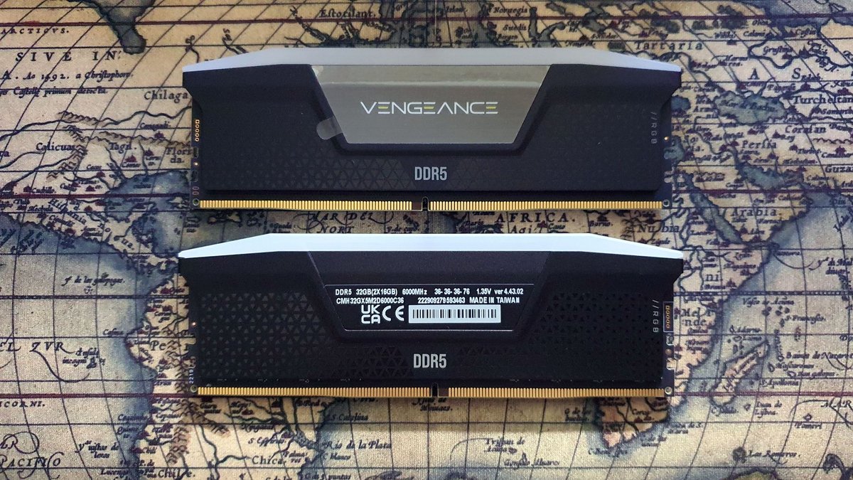 Corsair Vengeance RGB DDR5-6000 CL36 © Nerces