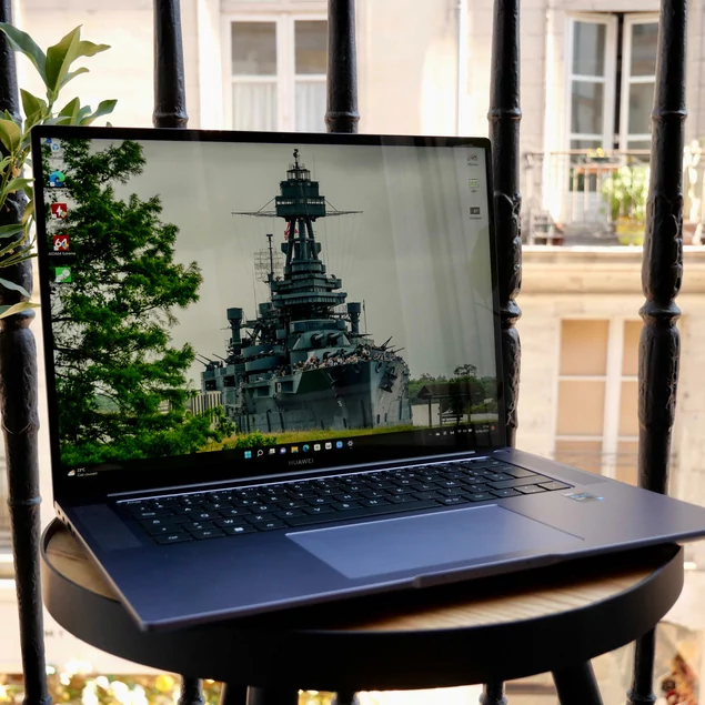Huawei MateBook 16S