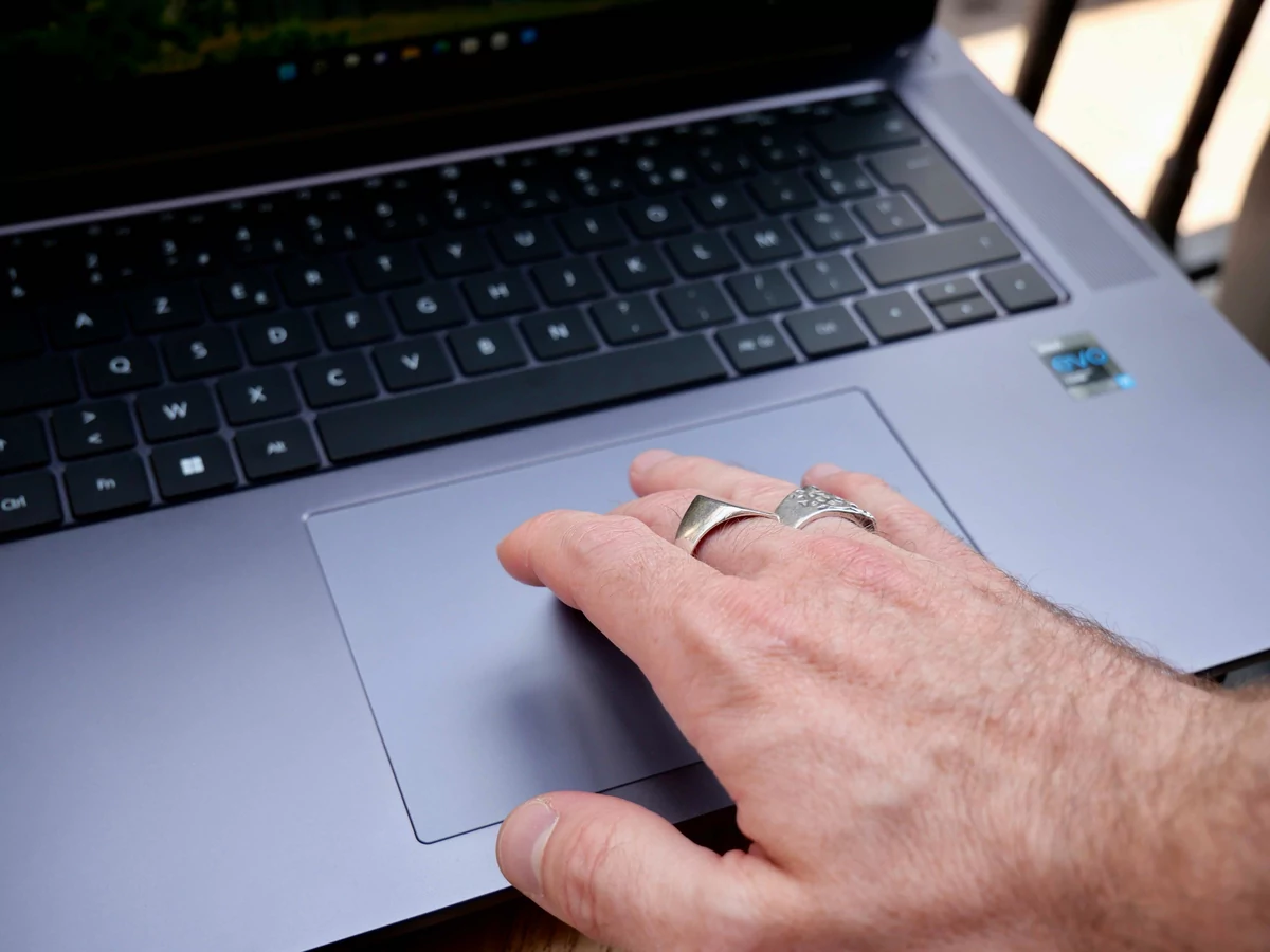 Huawei MateBook 16S © © Nathan Le Gohlisse pour Clubic
