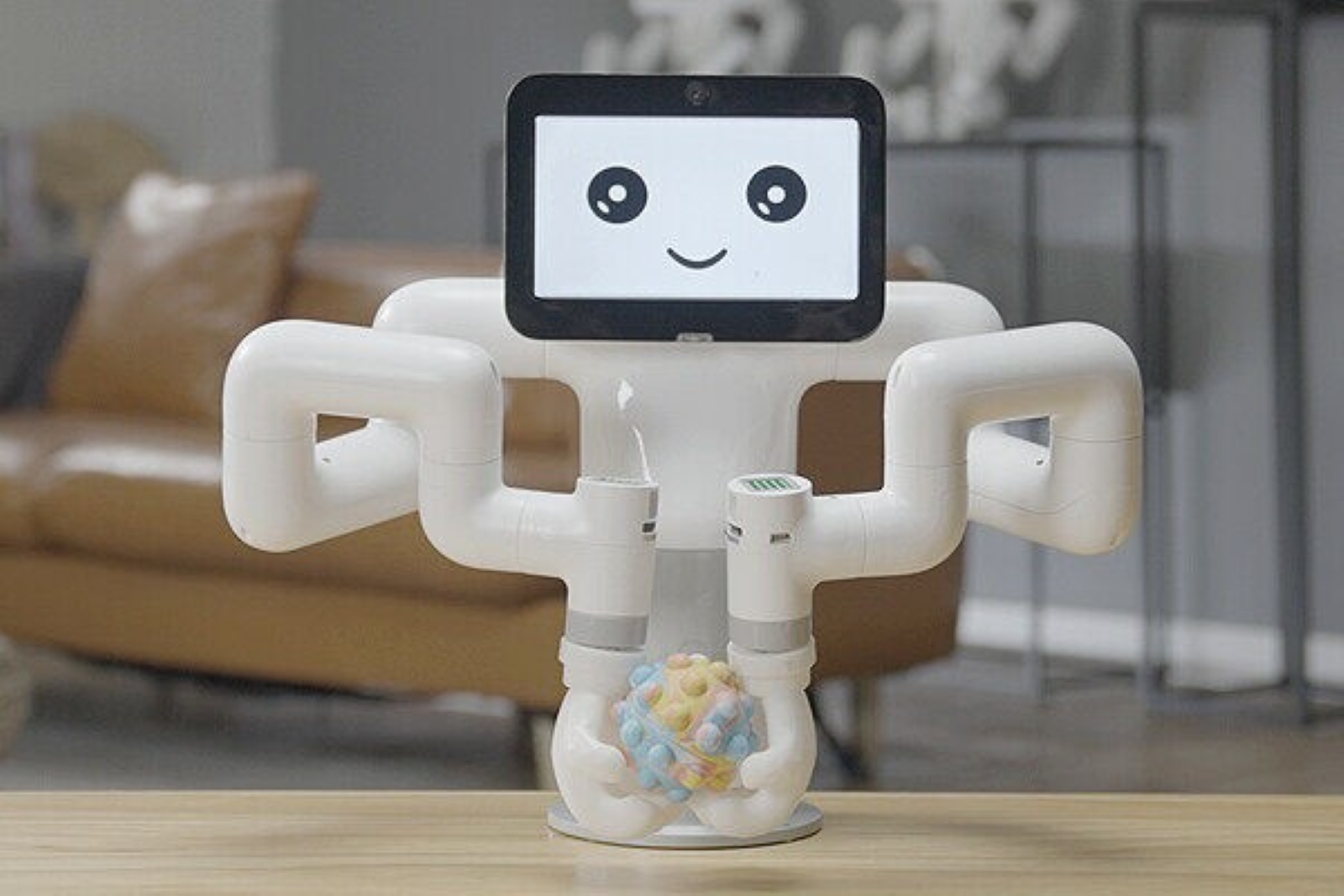 Cet étonnant robot est animé par un Raspberry Pi, mais est loin d'être low-cost