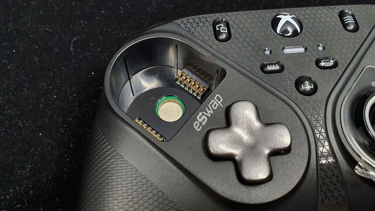 Thrustmaster eSwap S Pro Controller © Nerces