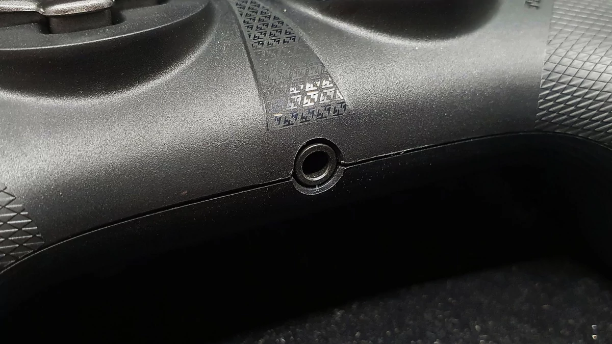 Thrustmaster eSwap S Pro Controller © Nerces