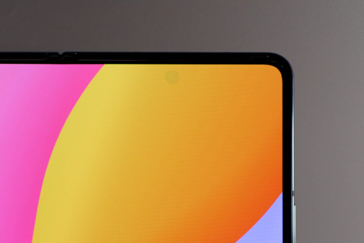 Samsung Galaxy Z Fold 4 © © Marc Mitrani pour Clubic