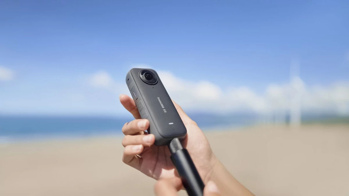 Insta360 X3 © © Insta360