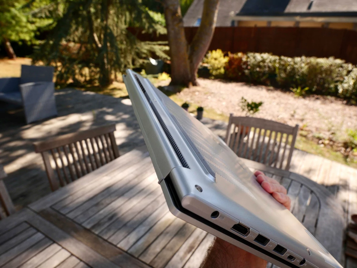 ASUS Vivobook S14-12 © © Nathan Le Gohlisse pour Clubic