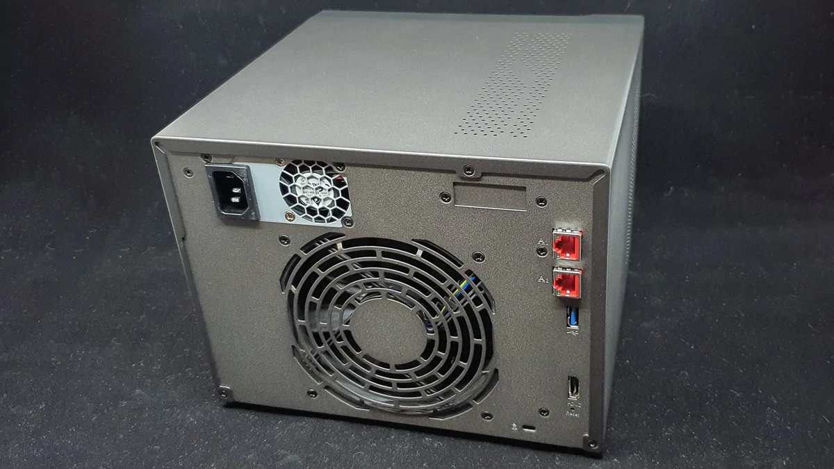 Asustor Lockerstor 6 Gen 2 AS6706T © Nerces