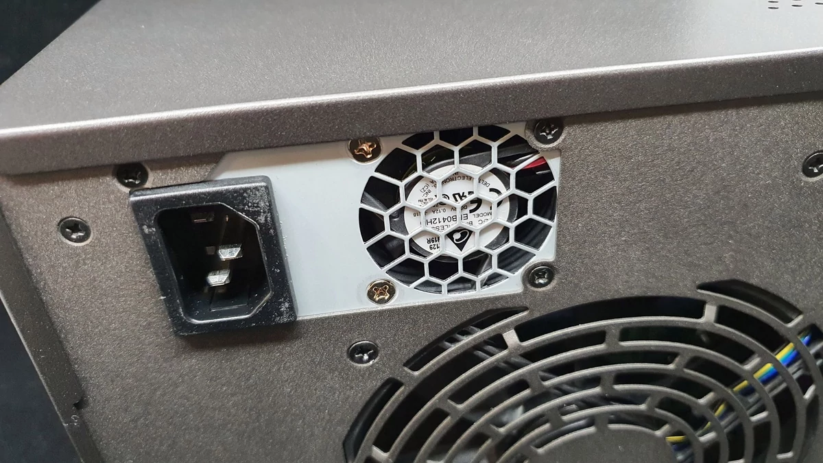 Asustor Lockerstor 6 Gen 2 AS6706T © Nerces