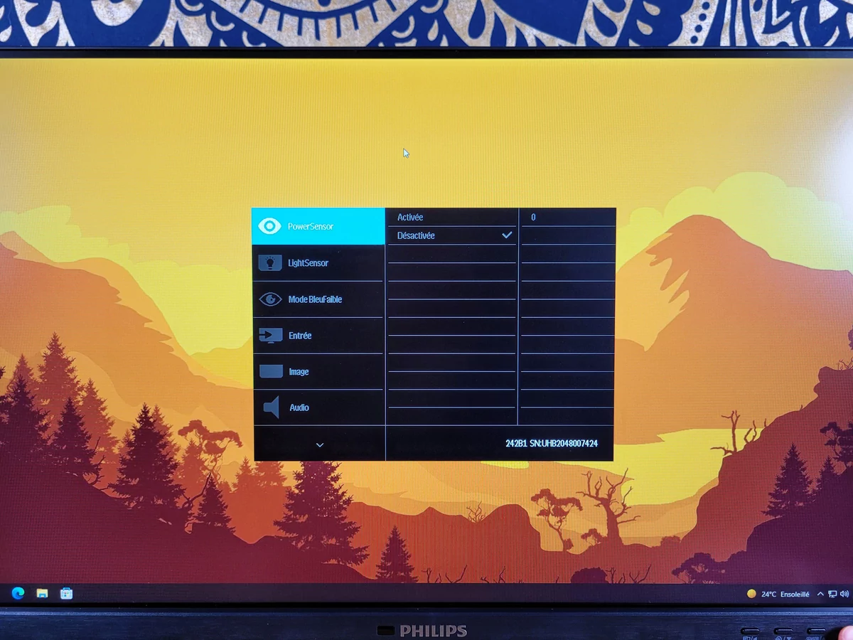 Test Philips 242B1/00 © Matthieu Legouge