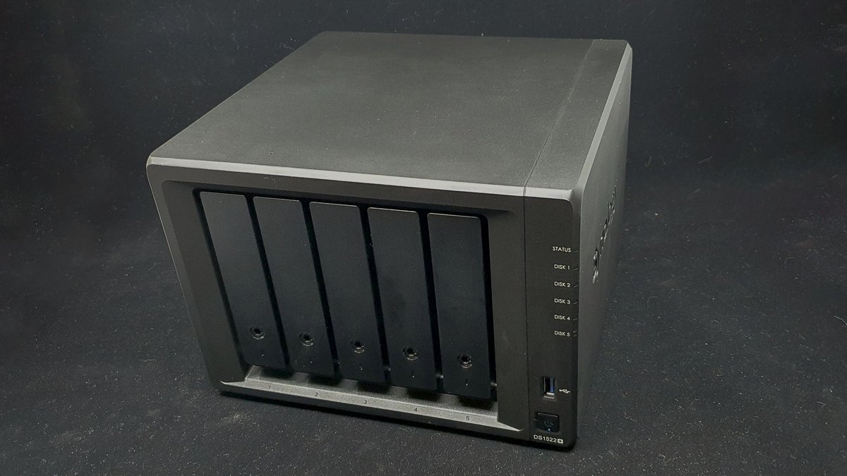 Synology DS1522+ © Nerces