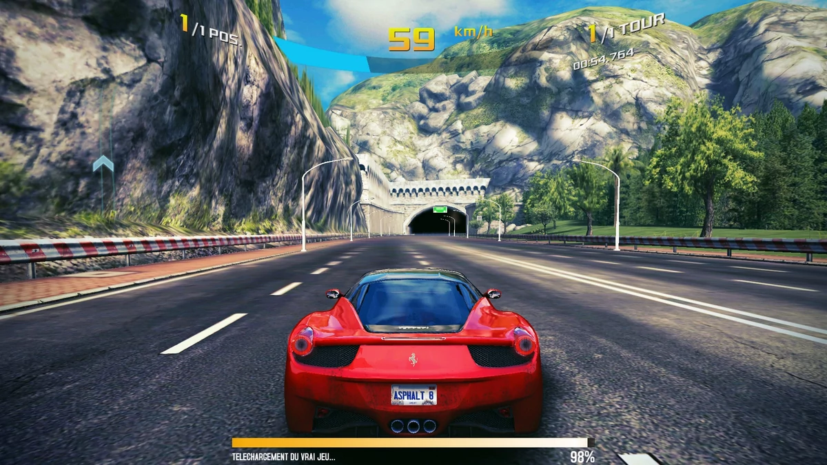 Freebox Pop : Asphalt 8 © Stephane Ruscher / Clubic.com