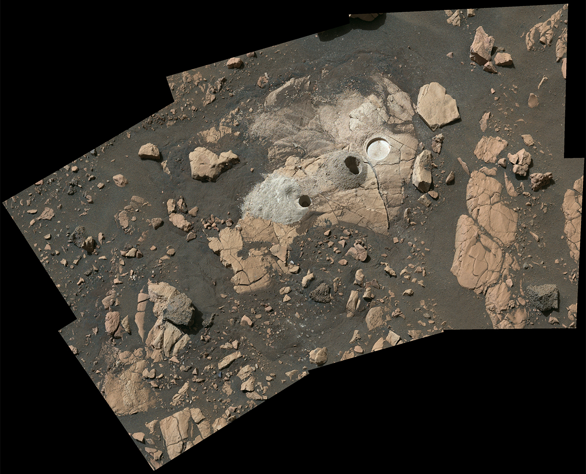 NASA Perseverance rover forage trous © NASA/JPL-Caltech