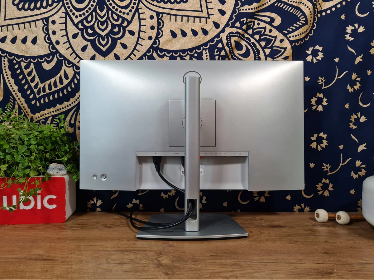 Test Dell UltraSharp U2723QE © Matthieu Legouge