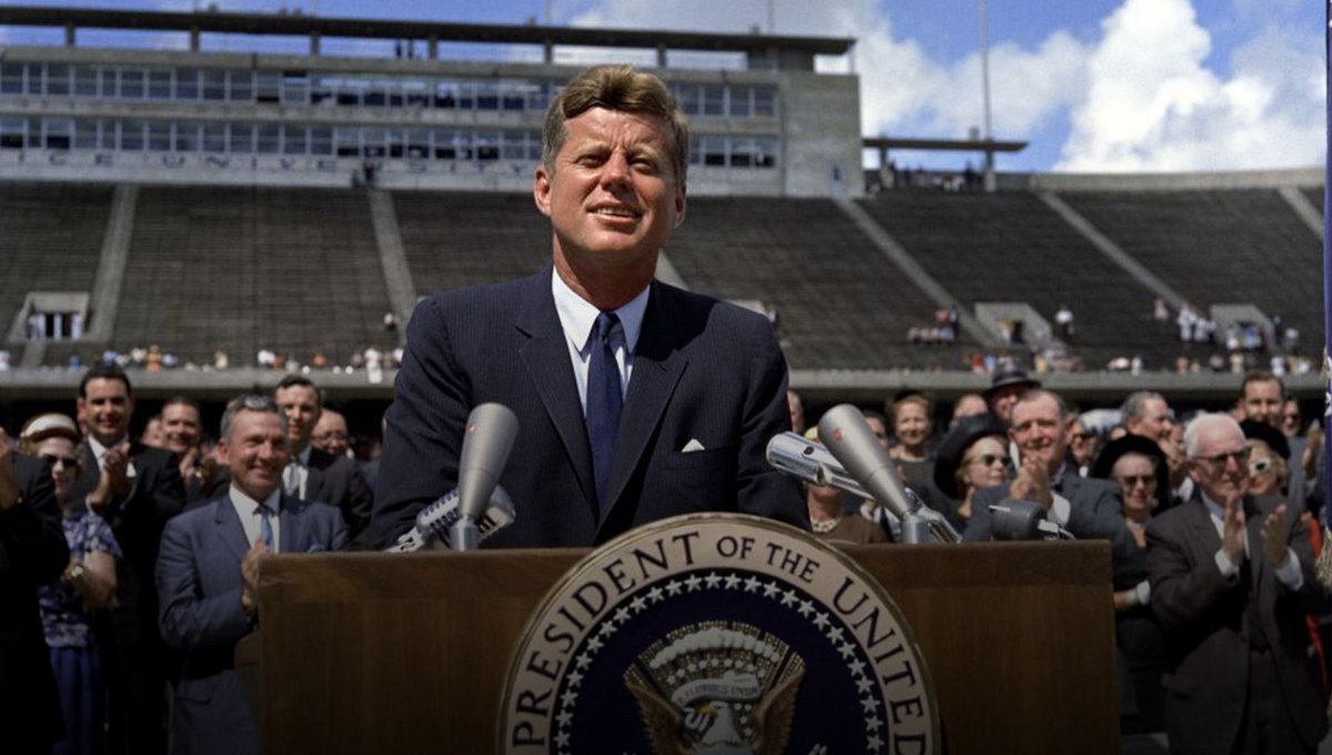 JFK discours Rice We Choose to go to the moon 2 © Robert Knudsen/ White House