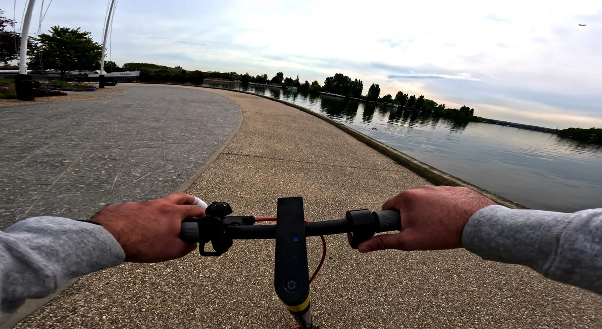 Xiaomi Electric Scooter 4 Pro © David Nogueira