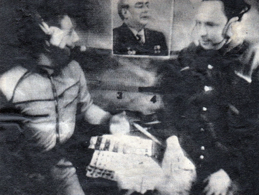 Saliout-5 intérieur TV Soyouz 24 © URSS/N.A. via Spacefacts.de