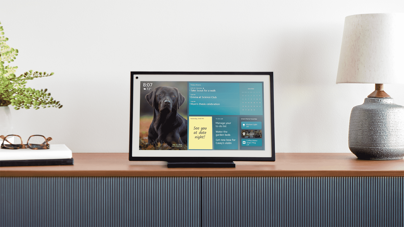 Découvrez l'Echo Show 15, le panneau d'affichage connecté d'Amazon en promo