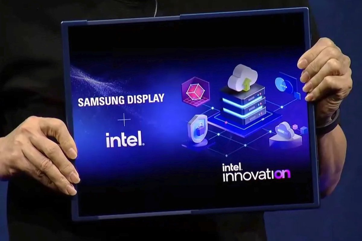 PC déroulant Intel Samsung © © Intel
