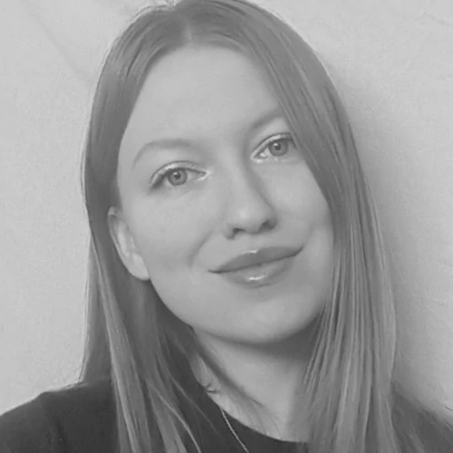 Eloise Bouré