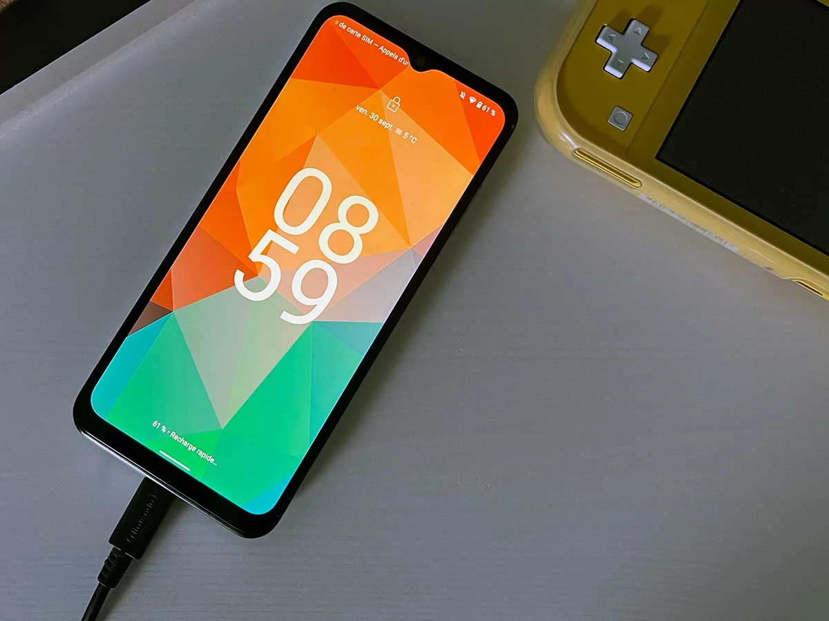 Nokia G60 Batterie © Nicolas Lafarge pour Clubic