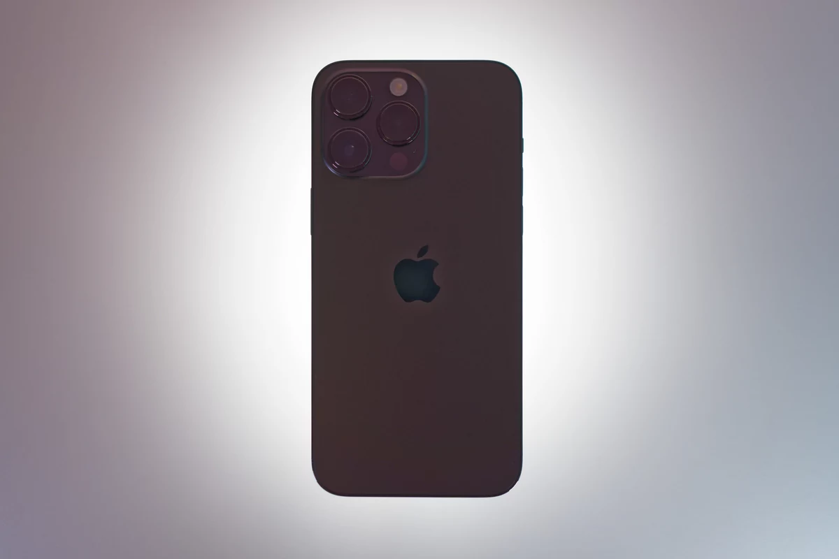 Apple iPhone 14 Pro Max © © Marc Mitrani pour Clubic