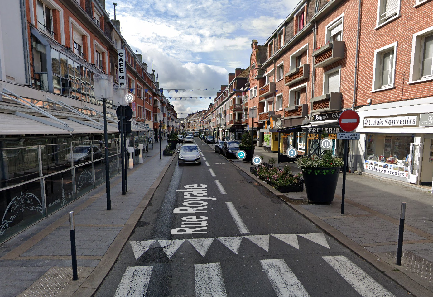 La maire de Calais veut verbaliser un automobiliste mal garé sur... Google Street View