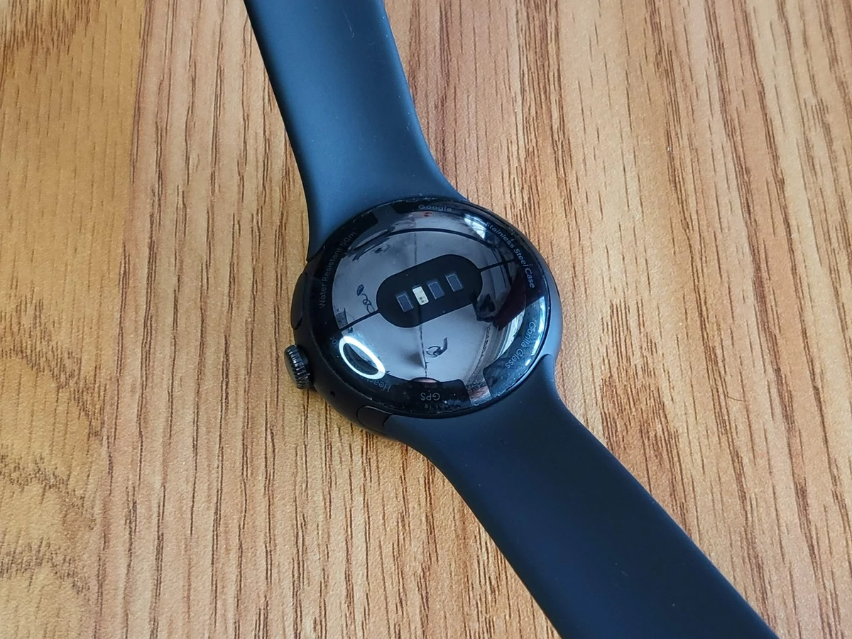 Pixel Watch - Dos © Johan Gautreau