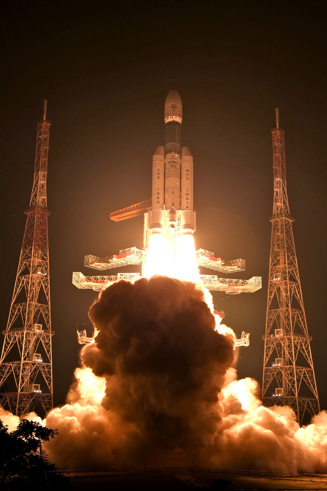 GSLV Mk3 OneWeb 36 satellites © ISRO