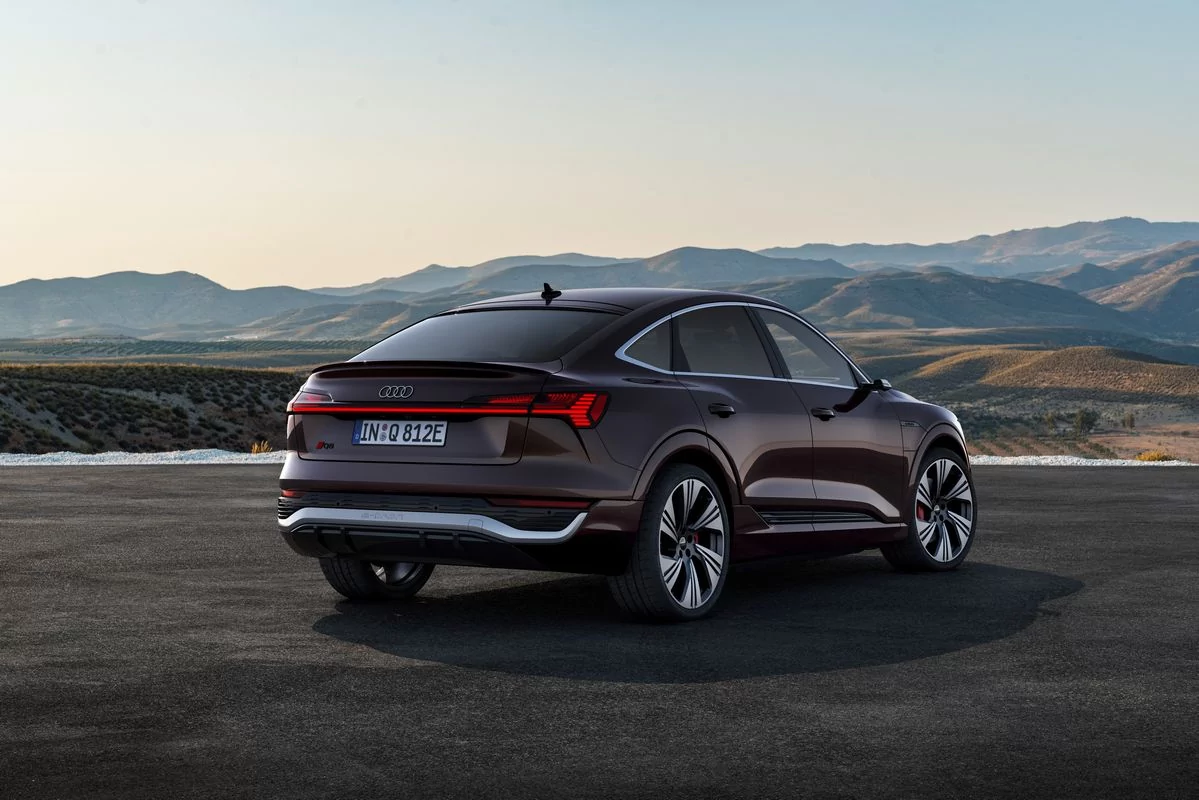 Audi Q8 e-tron © © Audi