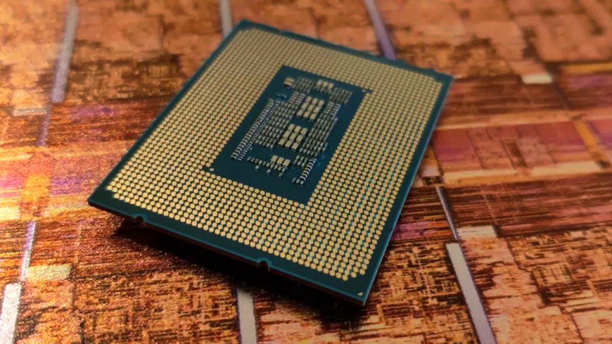 Intel Core i7-13700K Raptor Lake © Nerces