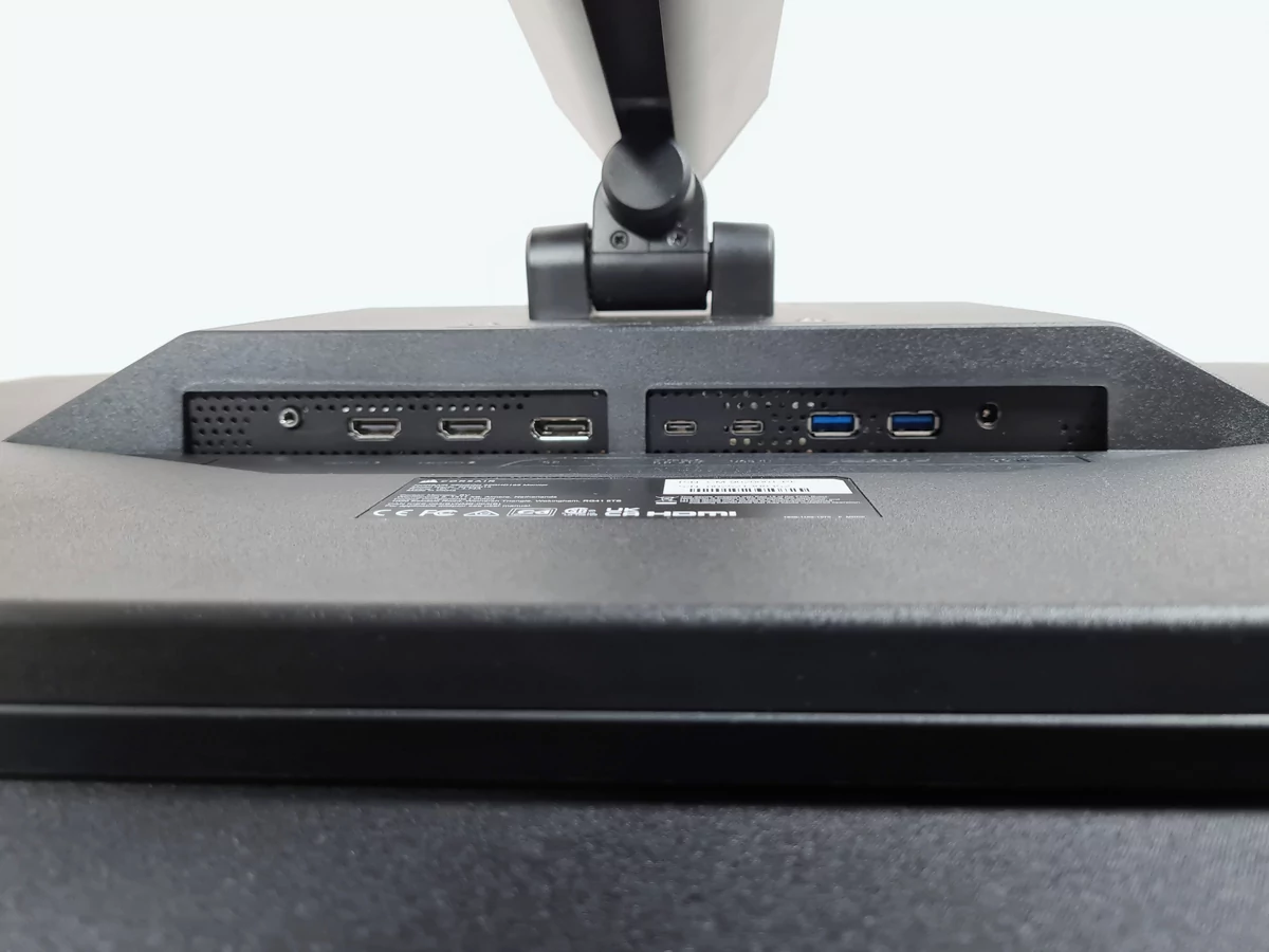 Test Corsair Xeneon 32QHD165 © Matthieu Legouge