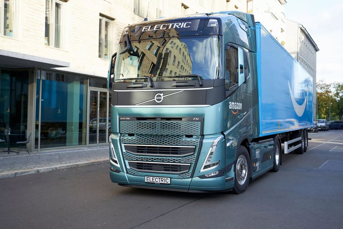 Volvo lance ses camions électriques en acier sans énergie fossile, recyclables à 90 %