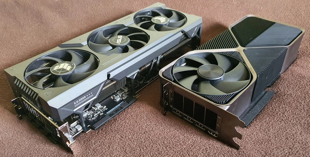ASUS TUF Gaming RTX 4080 16GB OC Edition © Nerces