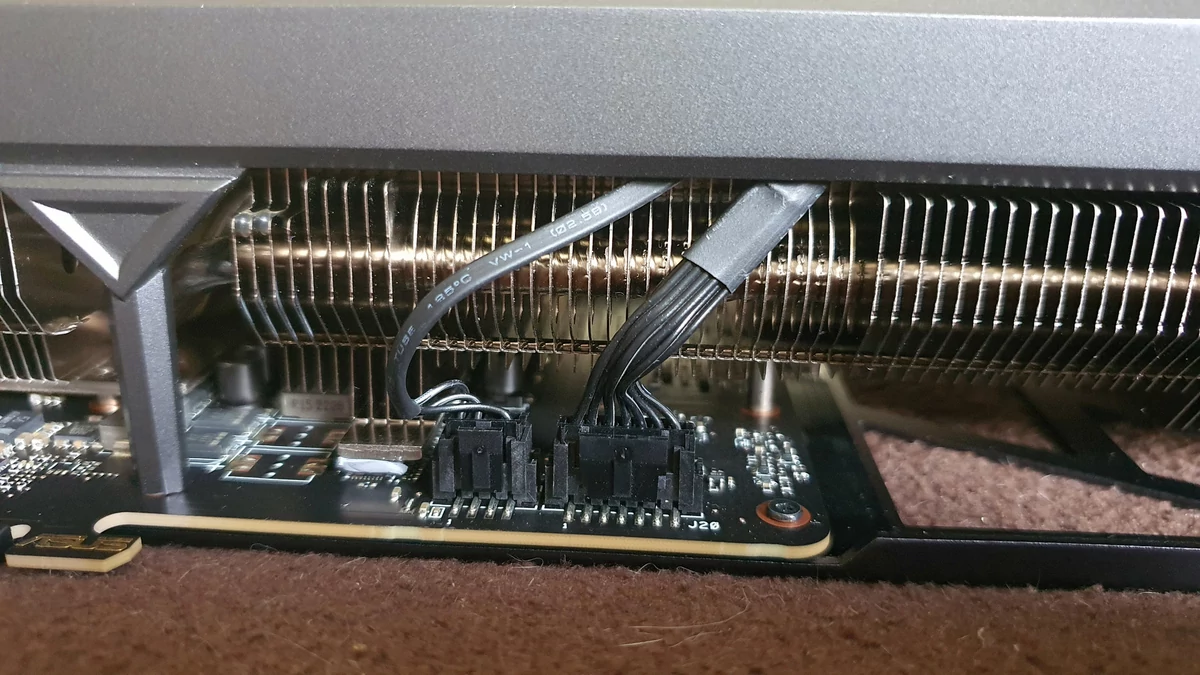 ASUS TUF Gaming RTX 4080 16GB OC Edition © Nerces