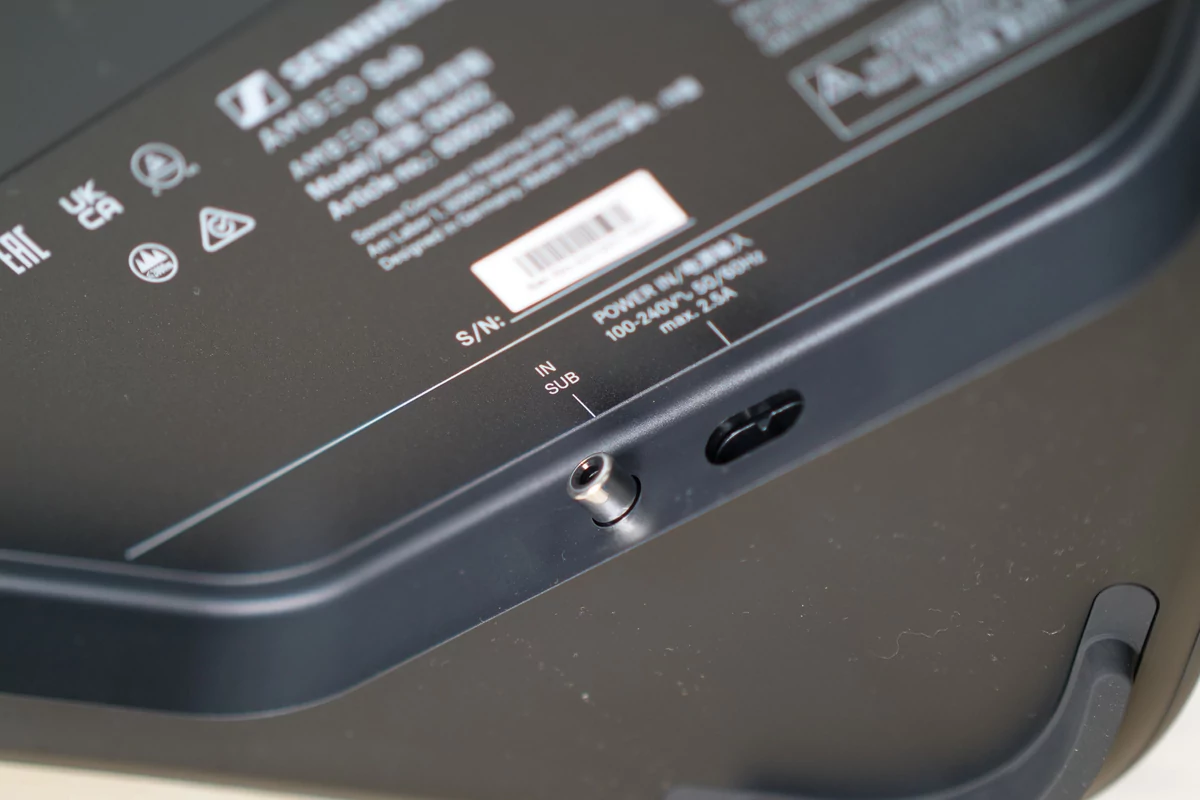 Test Sennheiser Ambeo Soundbar Plus + Ambeo Sub prises caisson