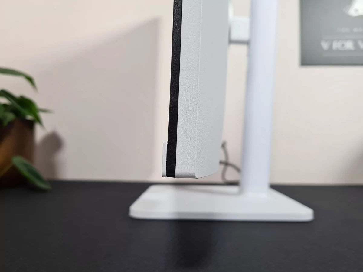 Test MSI Modern MD272PW © Matthieu Legouge