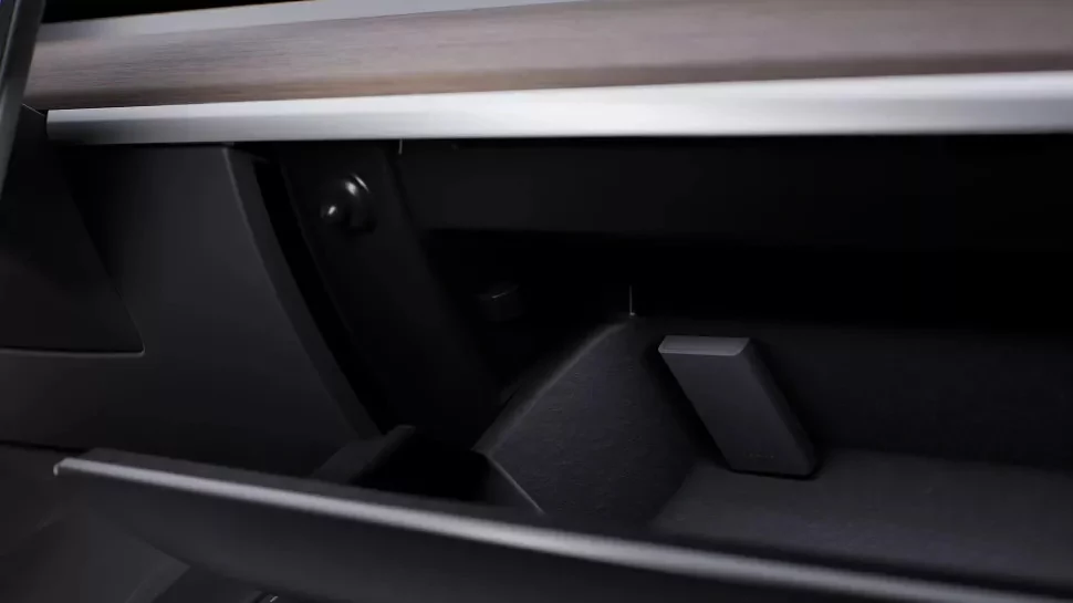 SSD Tesla © Tesla