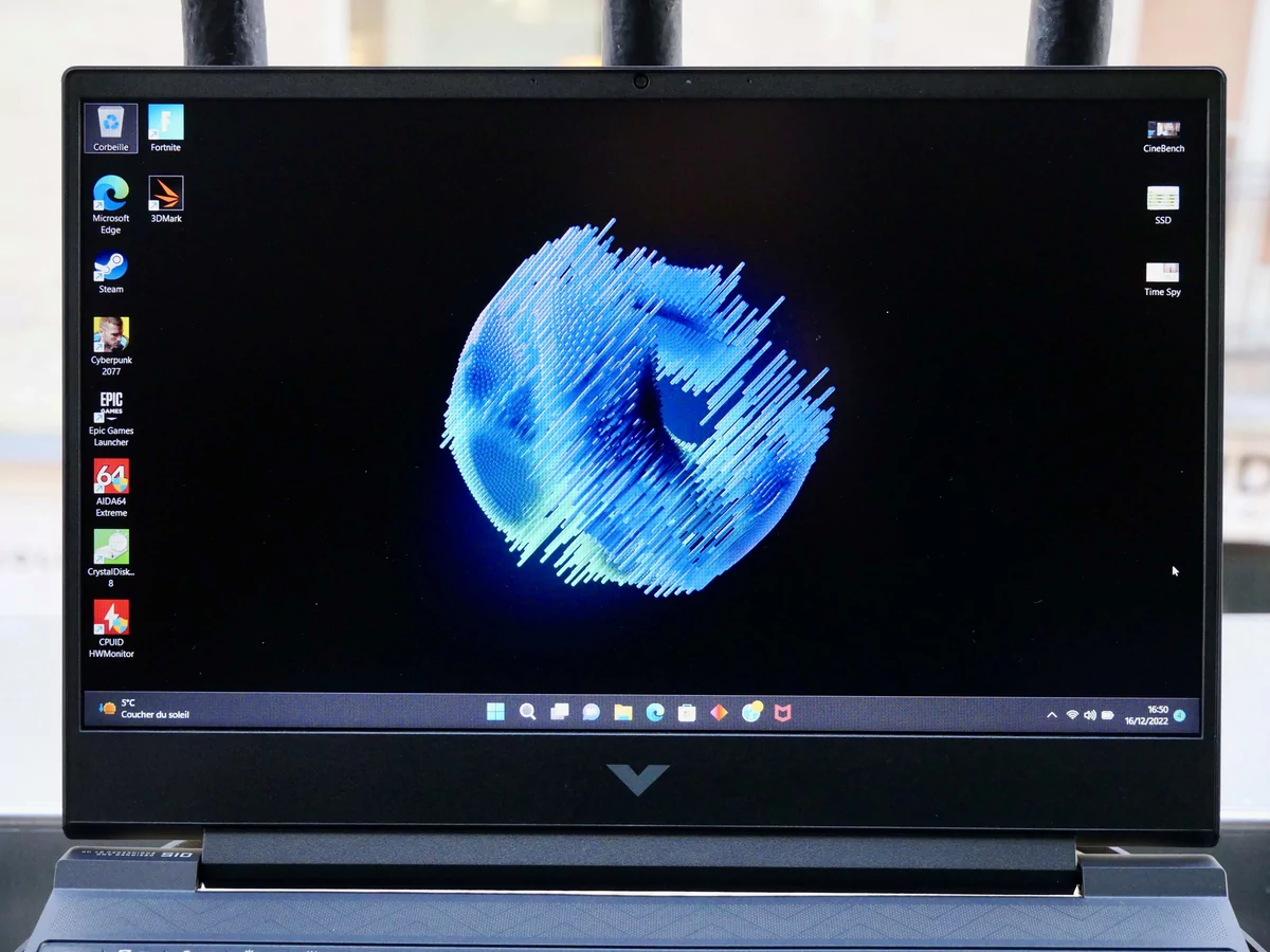 HP Victus 15-3 © © Nathan Le Gohlisse pour Clubic