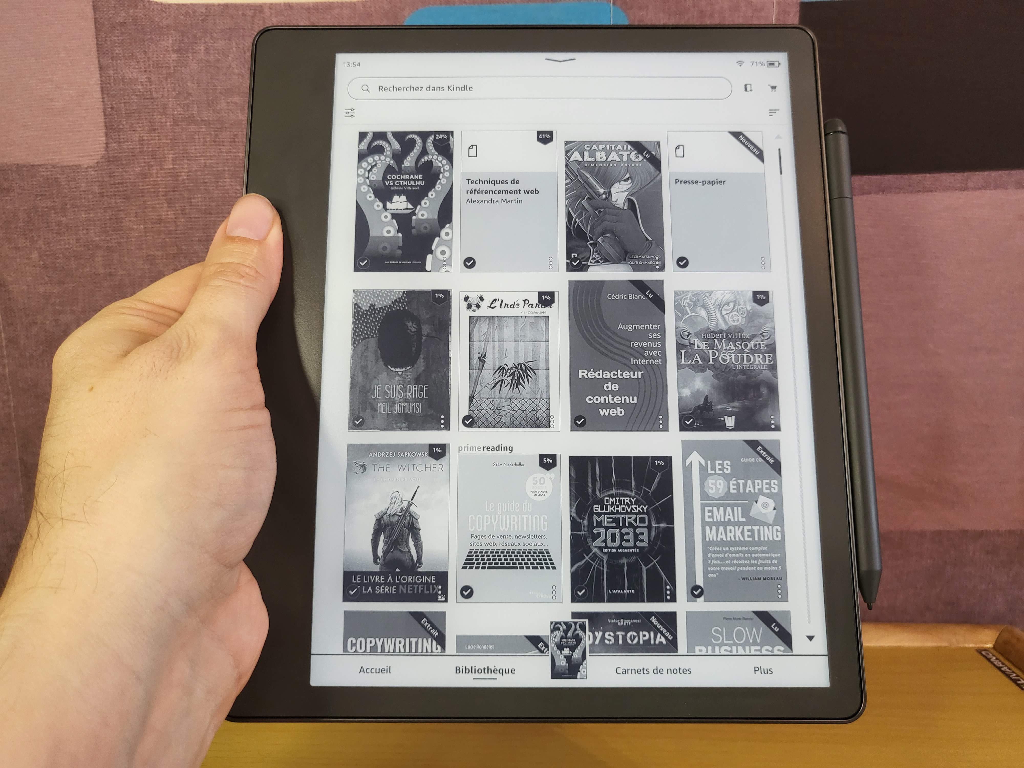 Kindle Scribe d', quand la liseuse prend des airs de tablette - Les  Numériques