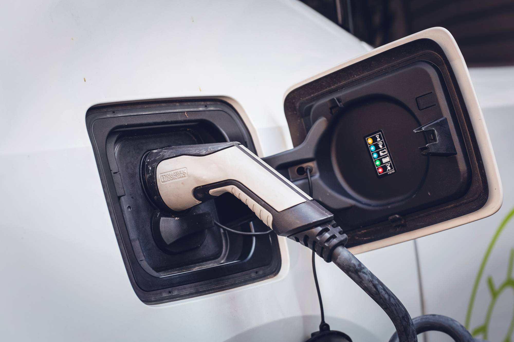 Il a testé pour vous : sous -7 °C, il n'a pas réussi à recharger sa Tesla