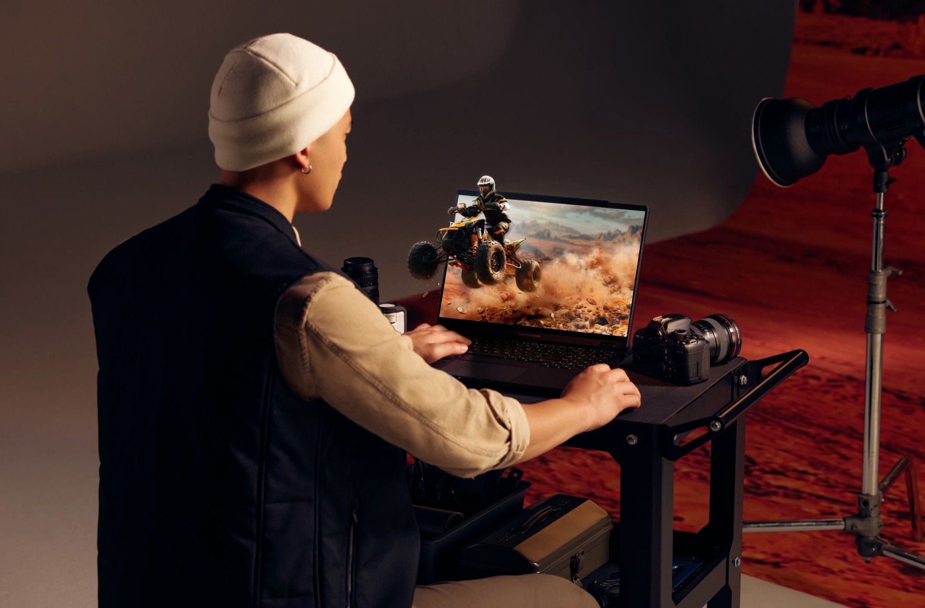 Écrans 3D, OLED à gogo et puissance de feu, ASUS dévoile ses nouveaux Vivobook, Zenbook et TUF