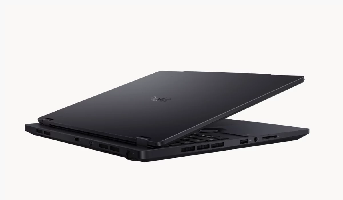 ASUS ProArt StudioBook 16 3D OLED-2 © © ASUS