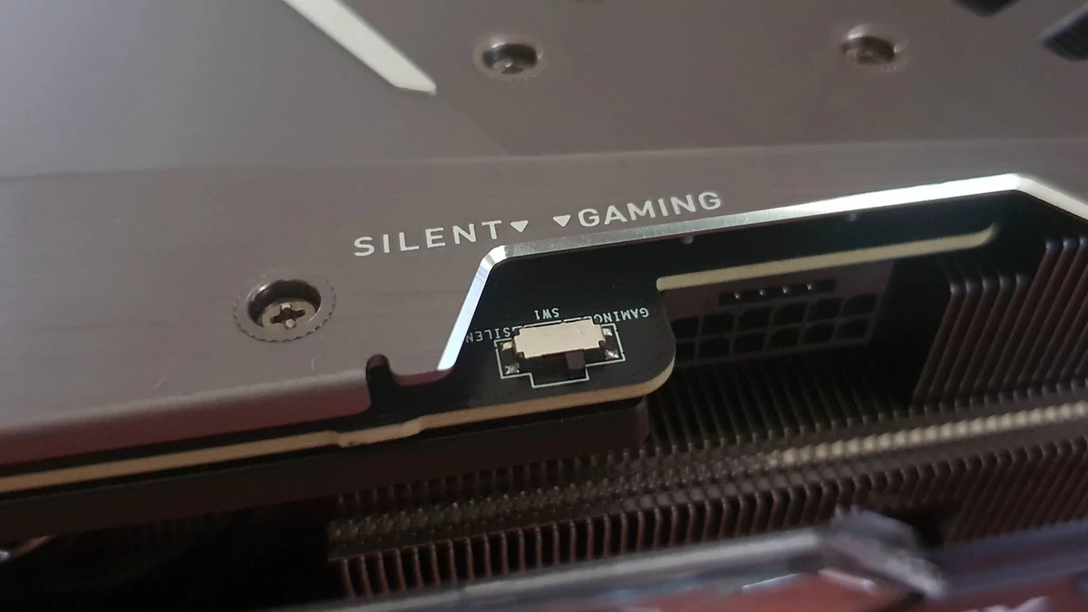 MSI GeForce RTX 4070 Ti Suprim X © Nerces