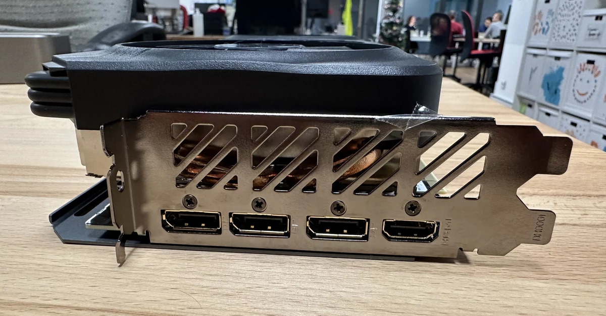 Gigabyte GeForce RTX 4070 Ti Gaming OC © Colin