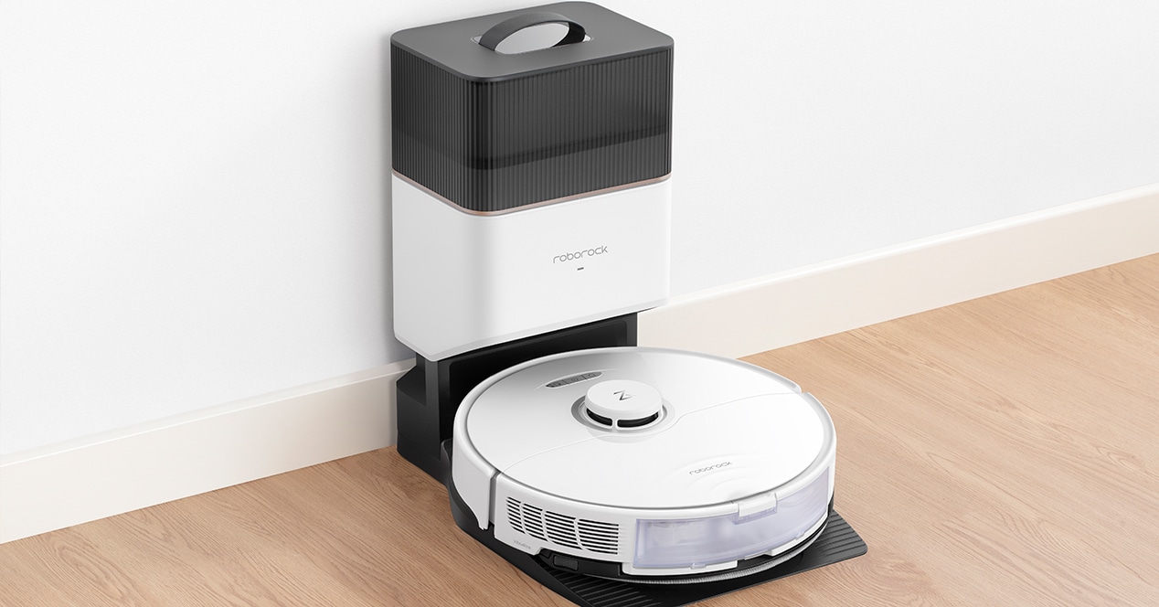 CES 2023 : pour (faire) briller, les aspirateurs Roborock empruntent leurs bonnes idées chez Roomba