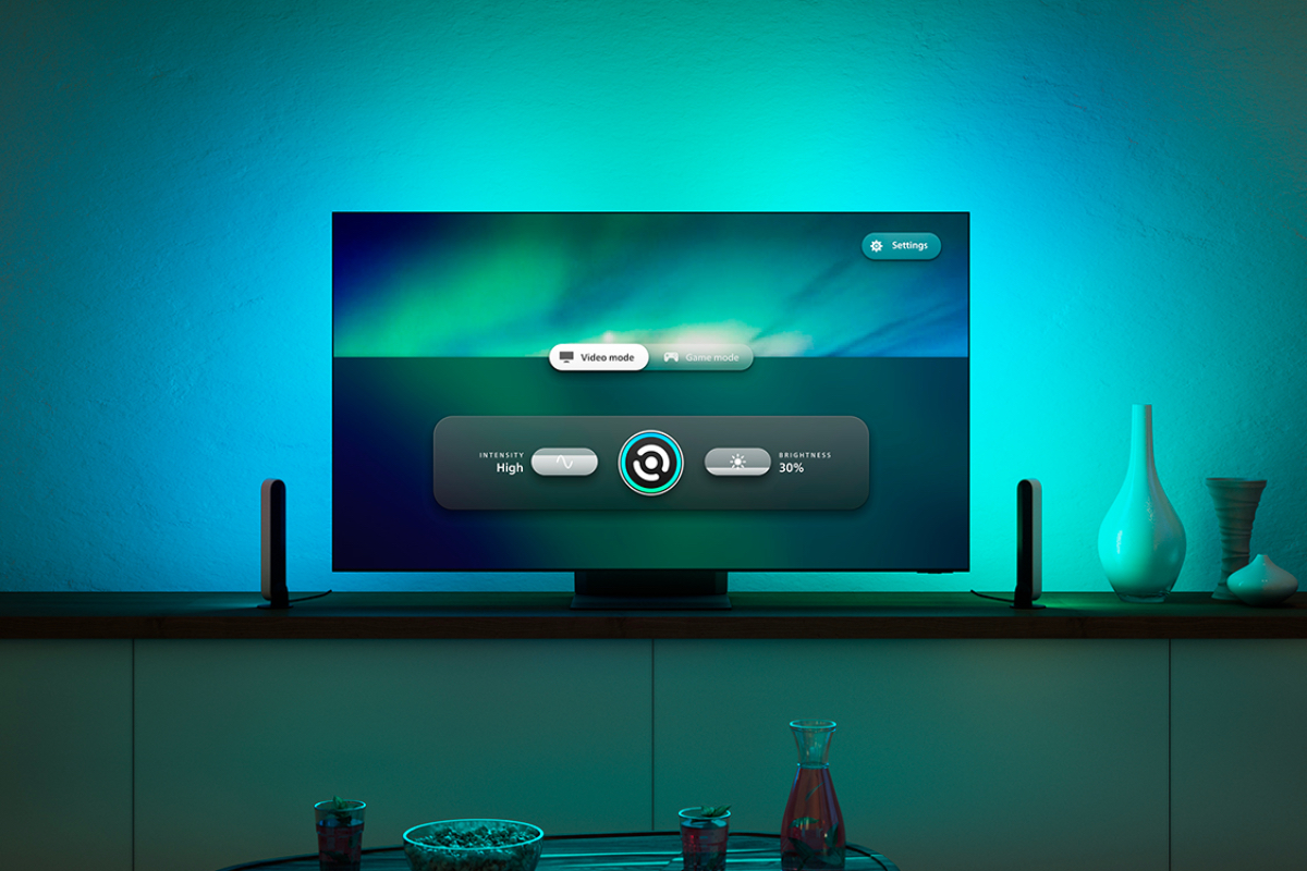 Hue Play HDMI Sync Box : Philips lance une box pour synchroniser