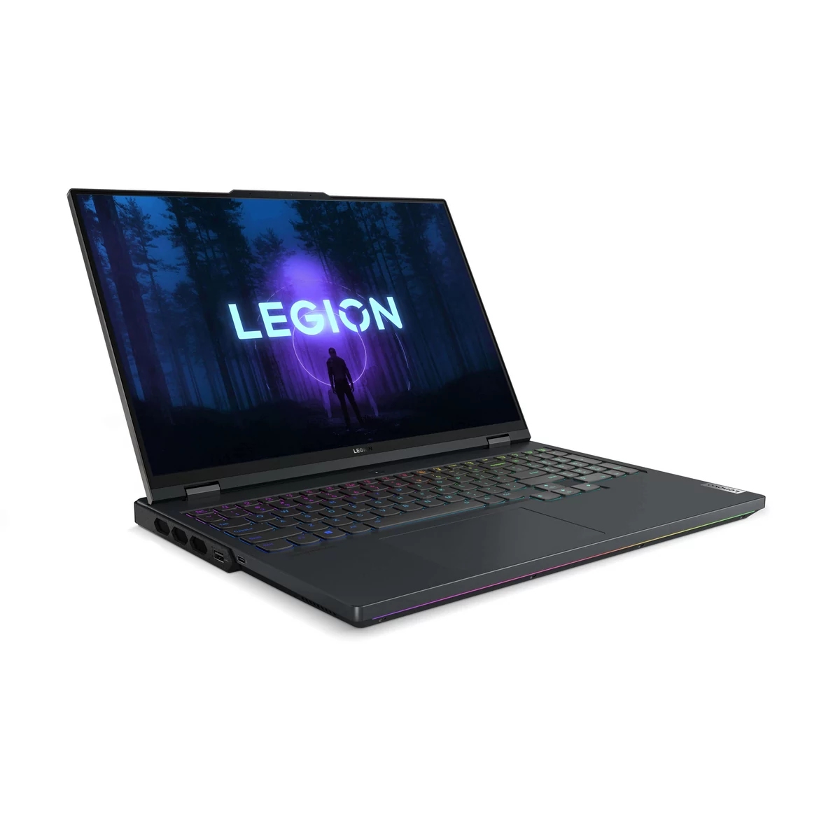 Lenovo Legion 7 Pro 2023-1 © © Lenovo